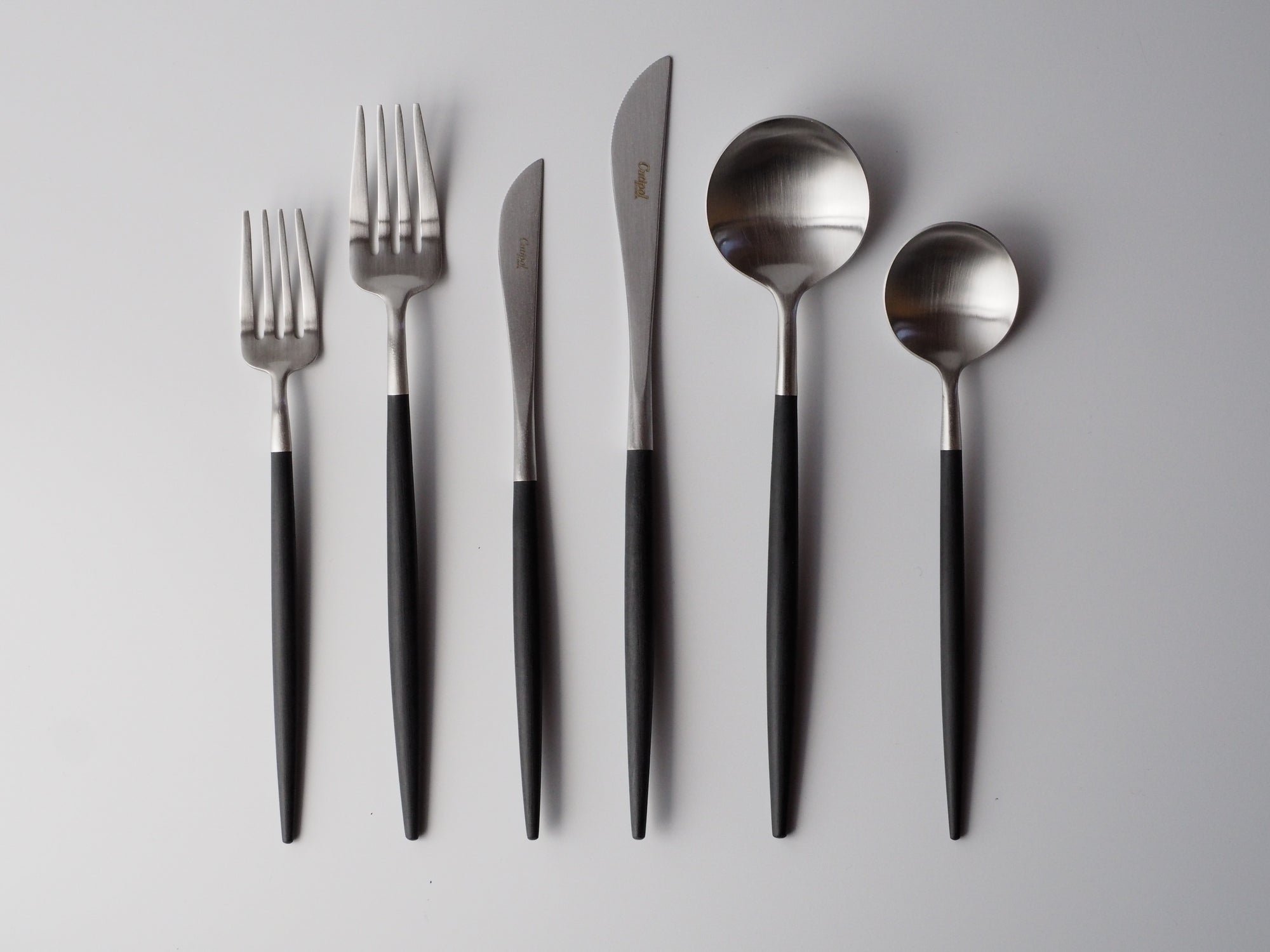 Cutipol/GOA(Black×Silver)
