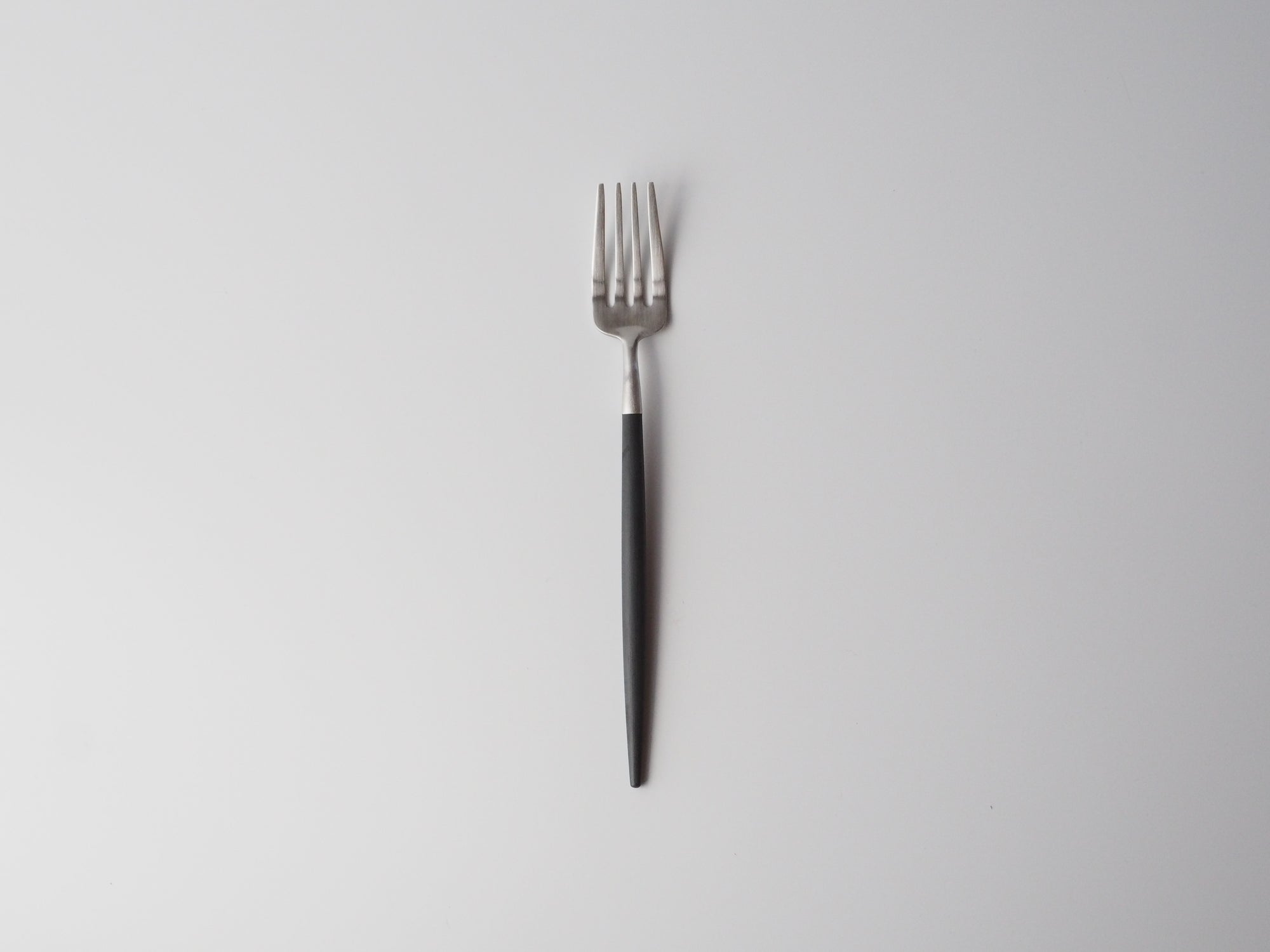 Cutipol/GOA(Black×Silver)